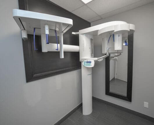 room with advance dental technology