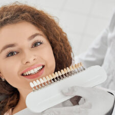 From Chips to Gaps: What Dental Issues Can a Veneer Fix?
